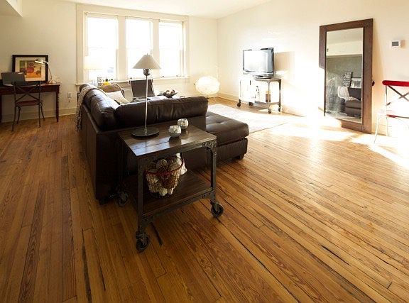 5th image of 463 N High St APT 5C