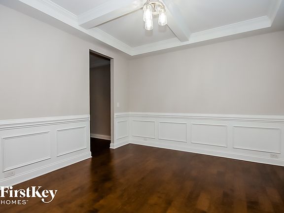 4th image of 7815 Sawgrass Ln