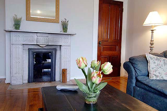 2nd image of 1023-1025 Haight St