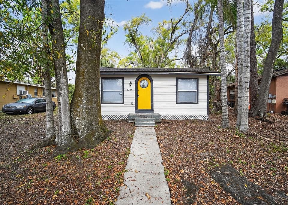 1st image of 1724 E MULBERRY DRIVE