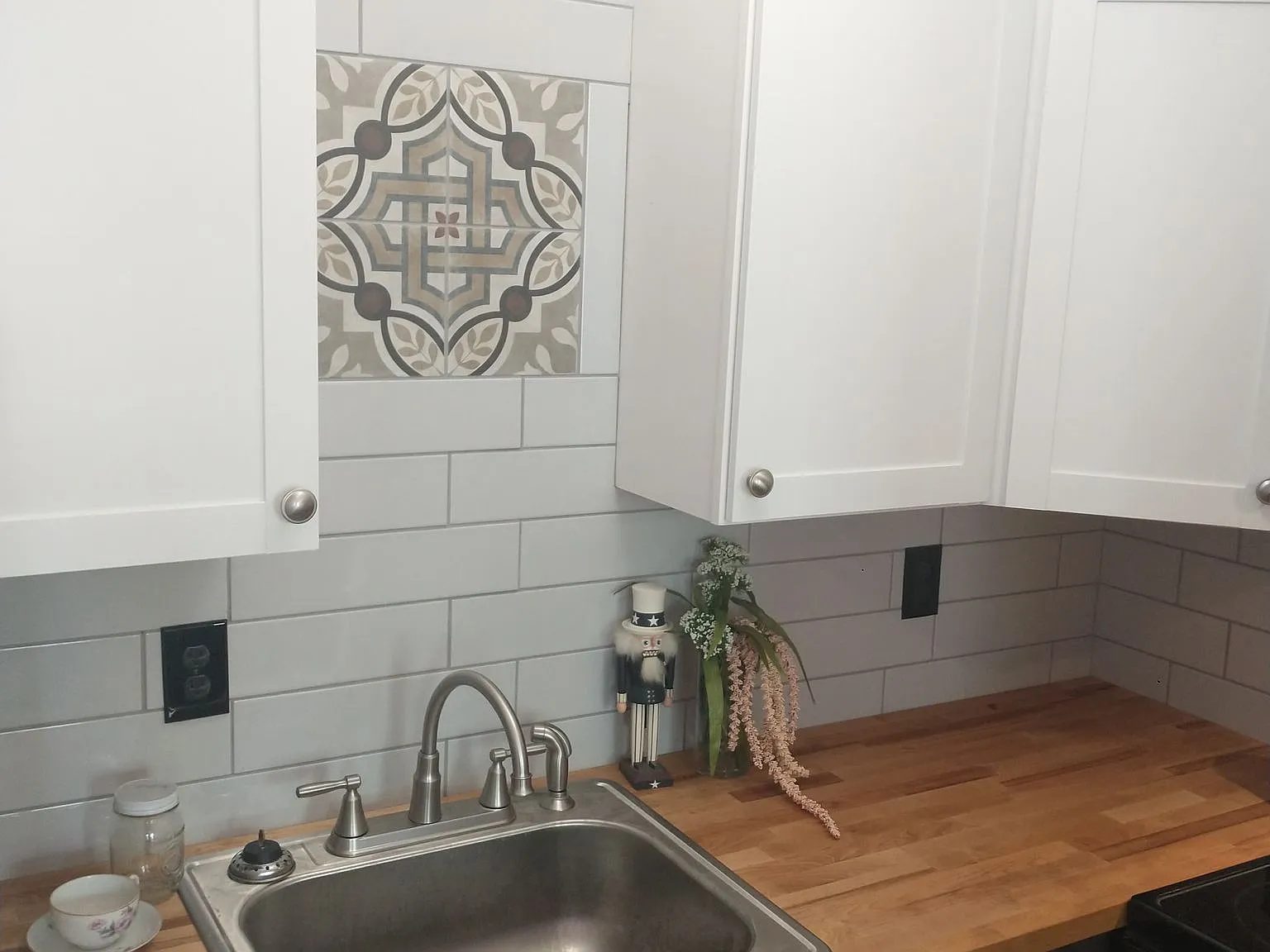 1 bed, 800 sqft, $1,375 — Photo 3