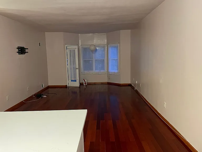 4514 Smith Ave — Photo 2