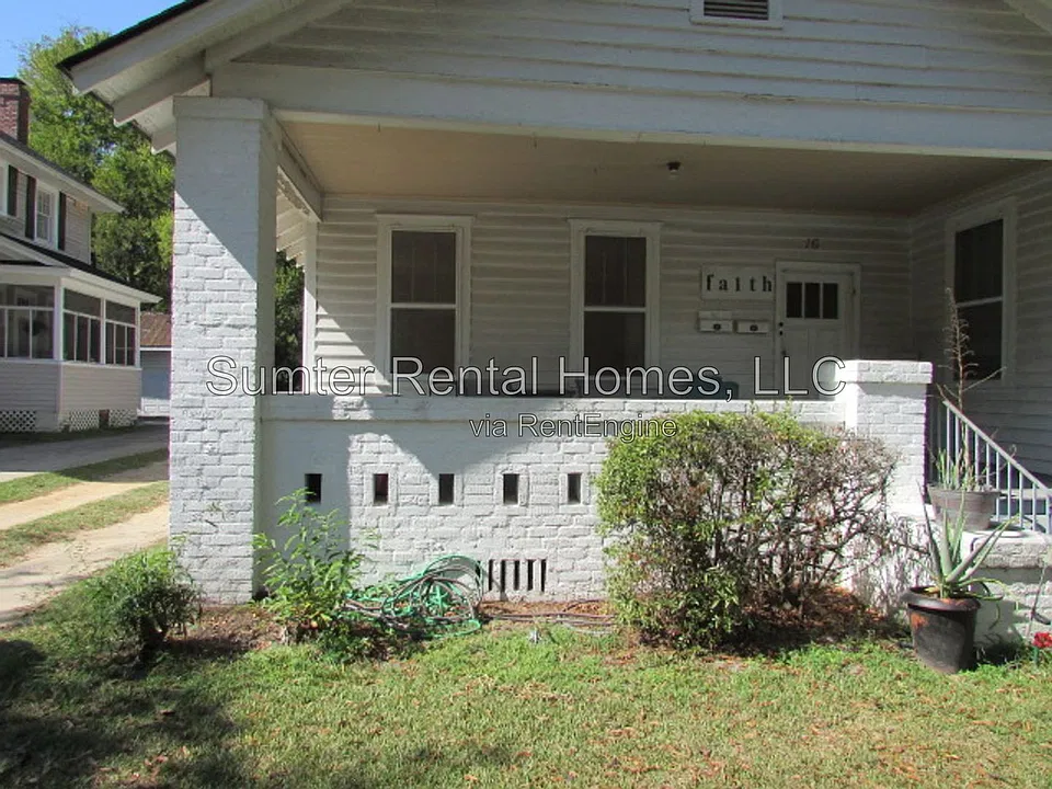 16 Harby Ave #A
