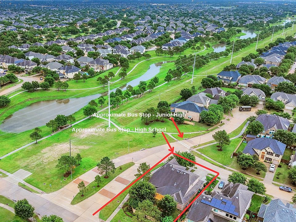 1st image of 10423 Hatcher Dr