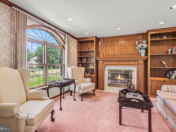 5th image of 1366 Hickory Run Dr