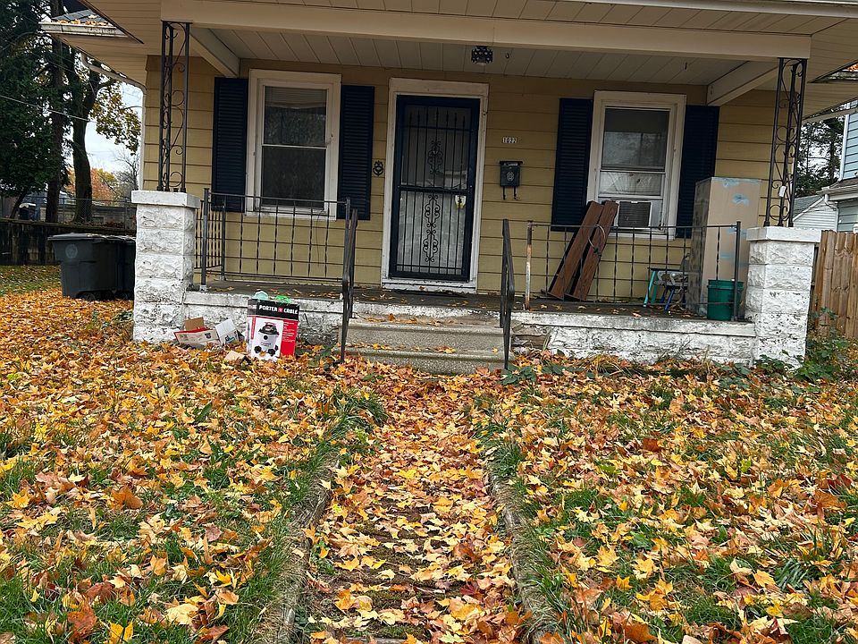 1st image of 1022 E Woodside St