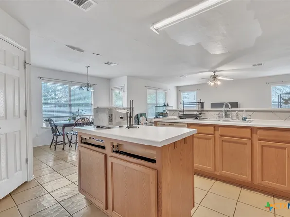 5901 Drystone Ln, Killeen, TX 76542