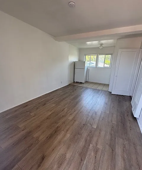 1108 E Villa St #J — Photo 5