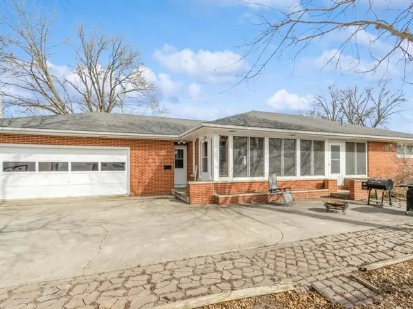 1440 Franklyn Ave, Marengo, IA 52301