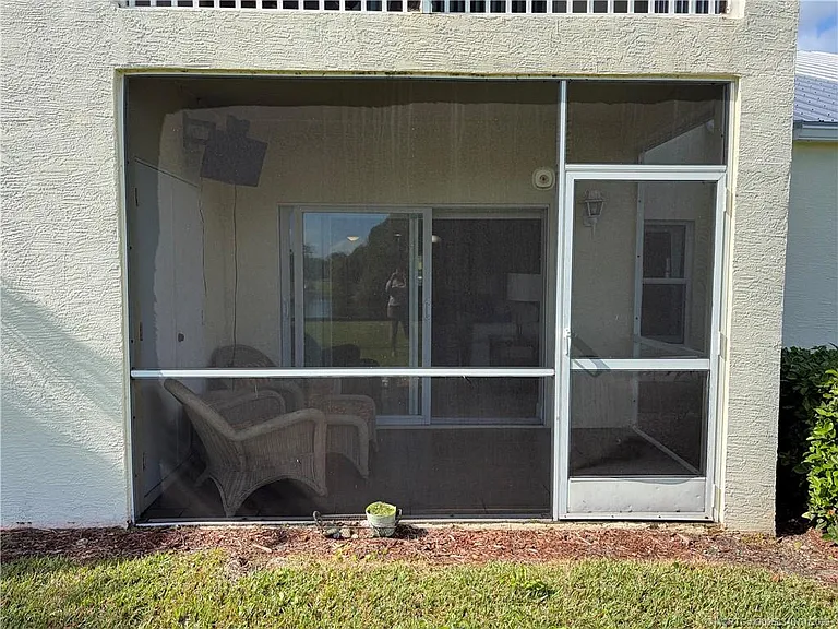 4210 Gator Trace Ave #B — Photo 17