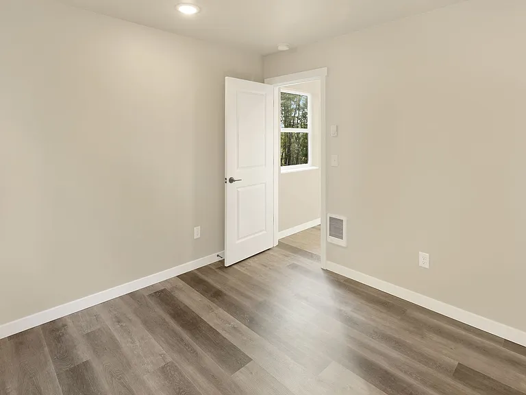 2900-2912 2924 Shore Pine Pl — Photo 16