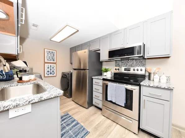 Preston Apartment Homes