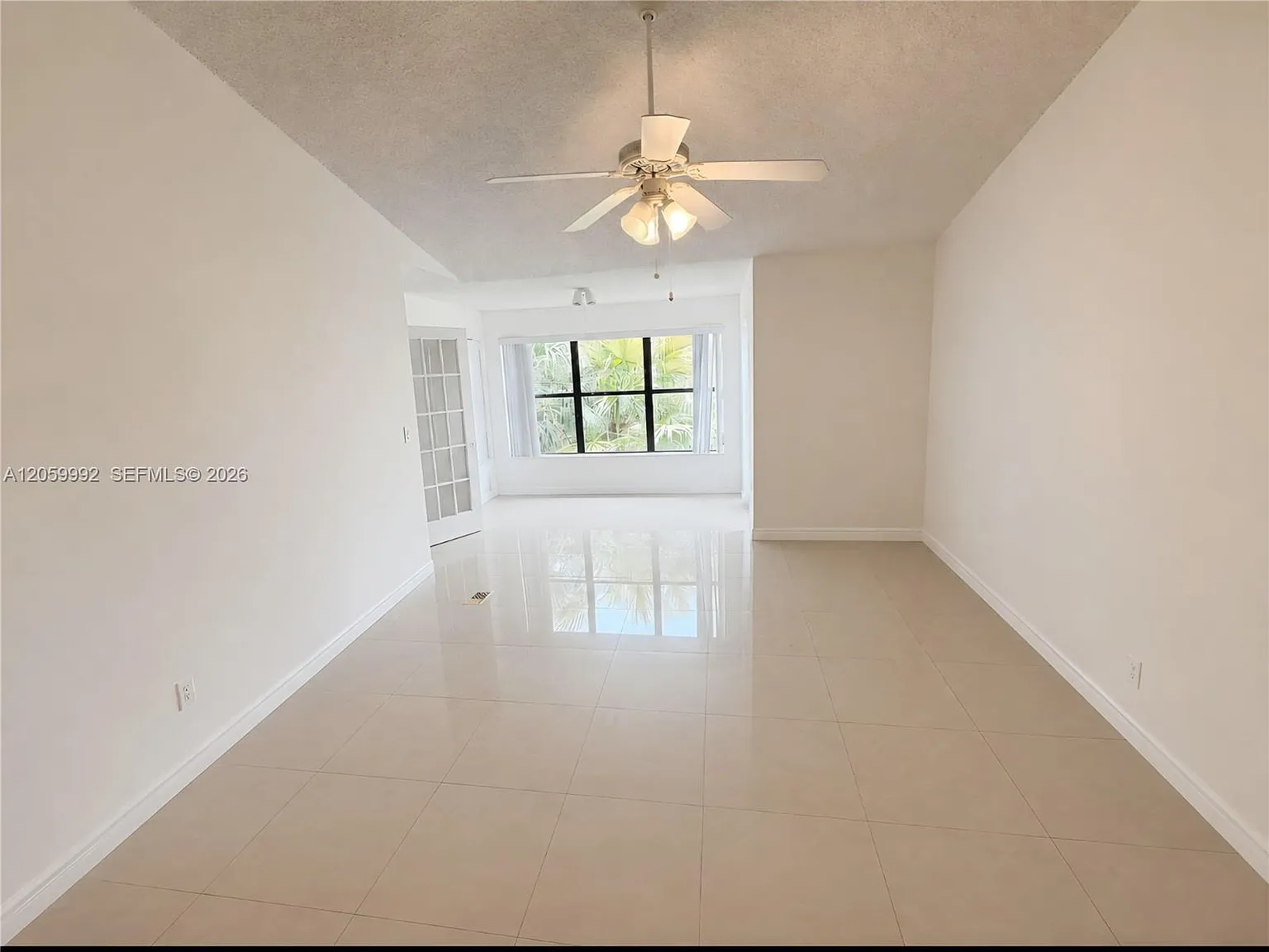Sundance At Davie Condo — Photo 3