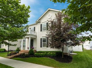 5055 Blackstone Edge Dr, New Albany, OH 43054