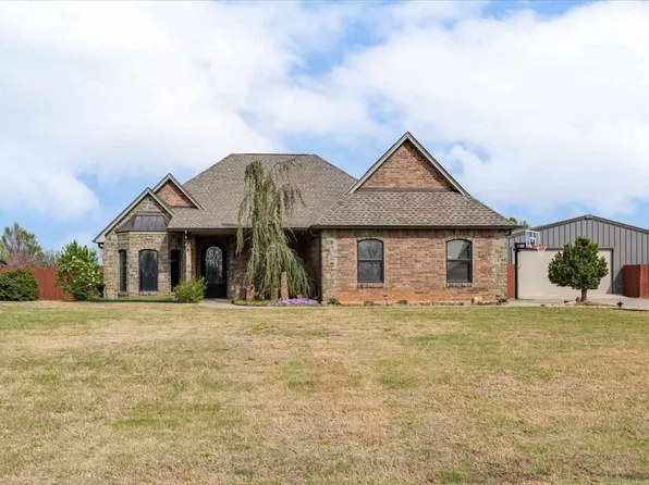 928 NE Brown Rd, Elgin, OK 73538