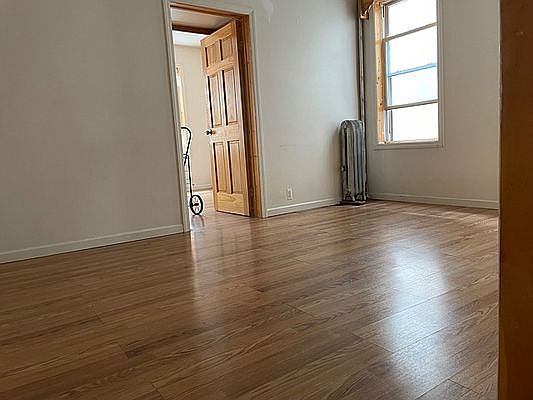 2nd image of 23-09 Steinway St #1R