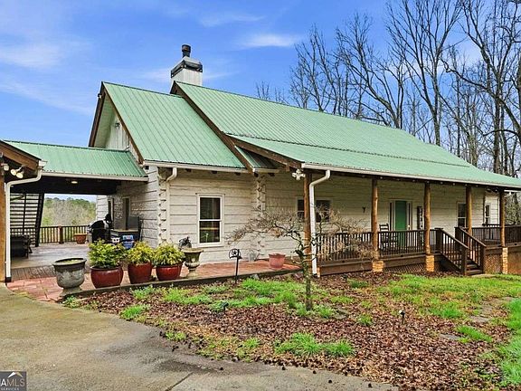 2nd image of 2865 Hightower Rd