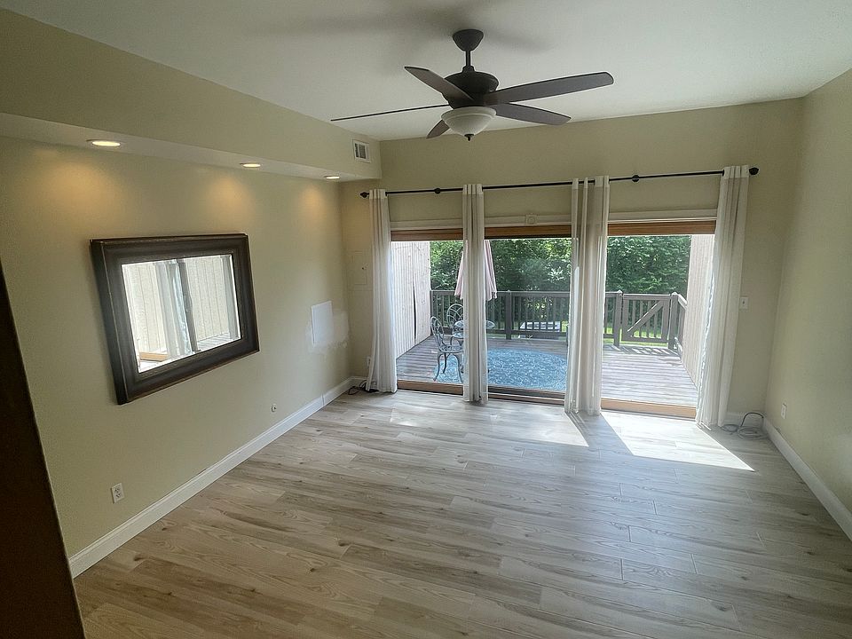 1st image of 721 Pennsbury Blvd