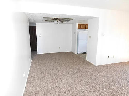 1460 Vega Cir #7 Photo 1