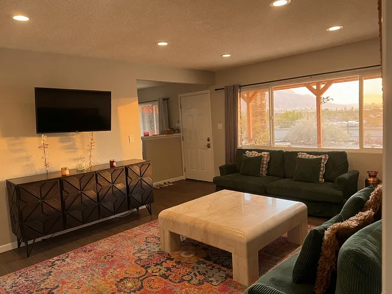 6717 Araby Ave — Photo 4