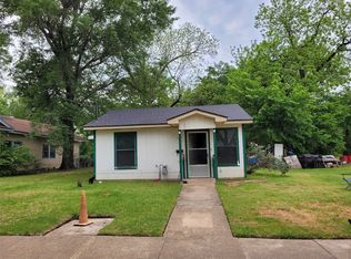353 5th St NE, Paris, TX 75460