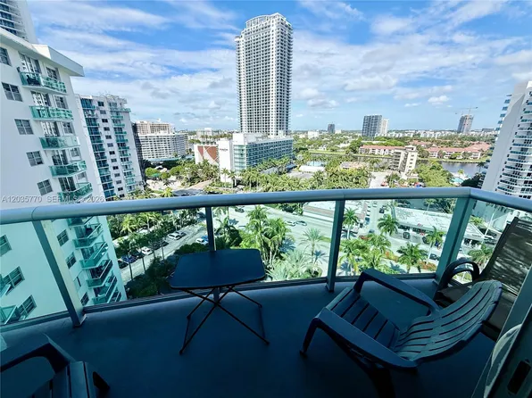 3901 S Ocean Dr, Hollywood, FL