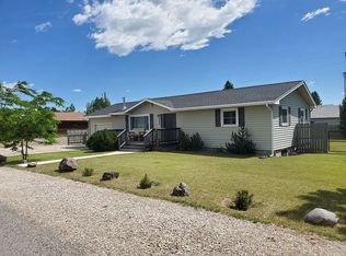 2304 Greever St, Cody, WY 82414