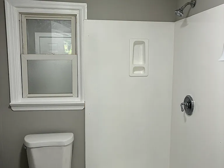 123 Jefferson Dr — Photo 5
