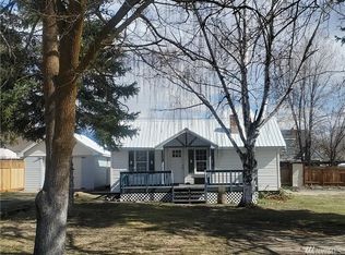 118 N Douglas St, Omak, WA 98841