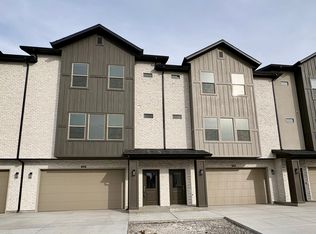 602 W Caroles Way #13, Tooele, UT 84074