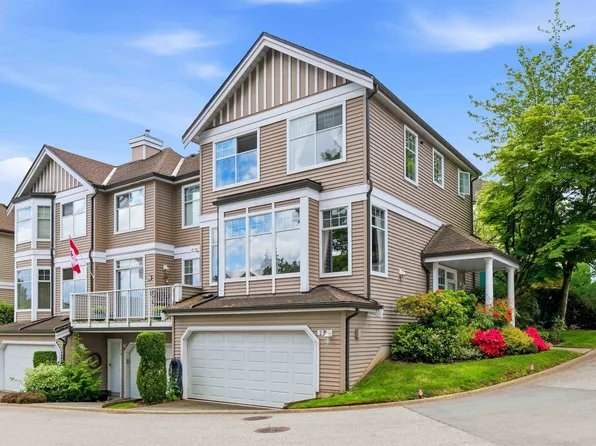 5950 Oakdale Rd #2, Burnaby, BC V5H 4R5