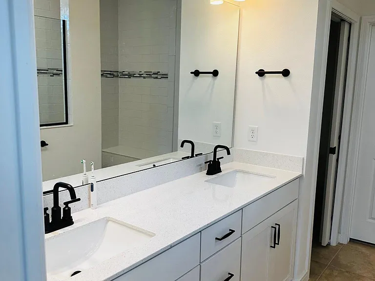 9819 Brown Burrow St — Photo 11