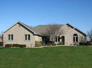 4214 Deer Run, Oregon, OH 43616