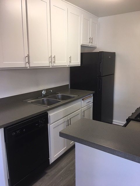 2nd image of 124 N Westmoreland Ave #1