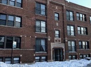 6699 N Olmsted Ave #303, Chicago, IL 60631