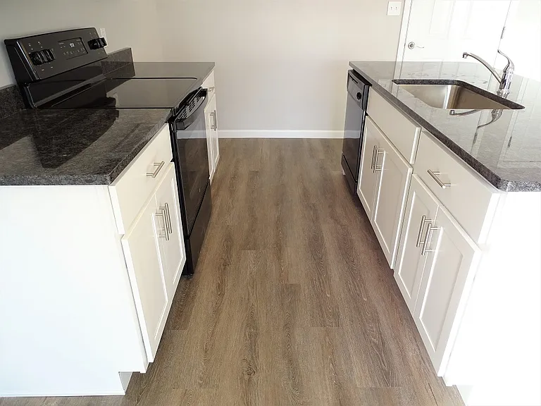 21 Cobblestone Ct — Photo 7