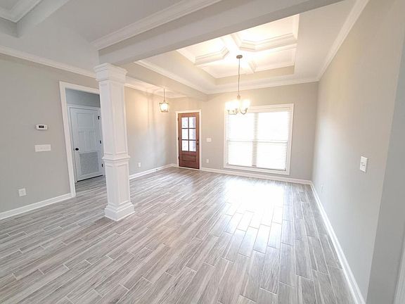 4th image of 207 Savannah Dr