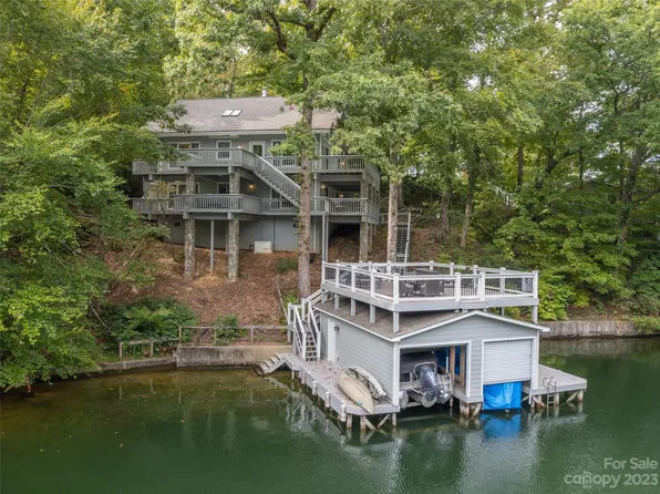 213 Allen Dr, Lake Lure, NC 28746