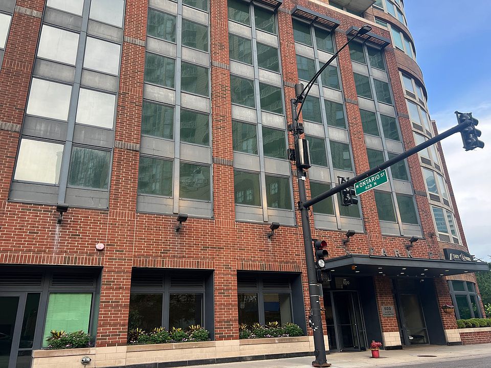 1st image of 600 N Kingsbury St