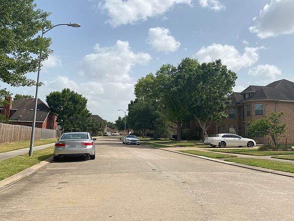 5th image of 10102 Elder Mill Ln