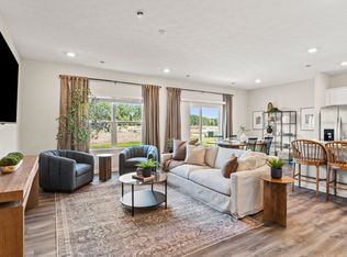 Portsmouth Plan, Towns at Lakefield Place, Goshen, OH 45122