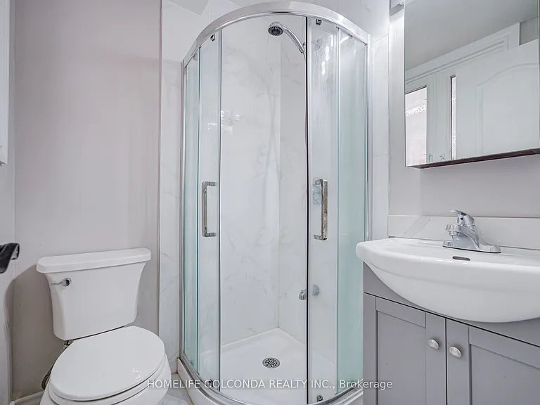 59 Wolseley St #UPPER — Photo 11