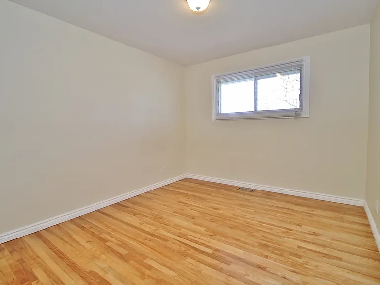 1126 Gateway Rd #1 — Photo 11