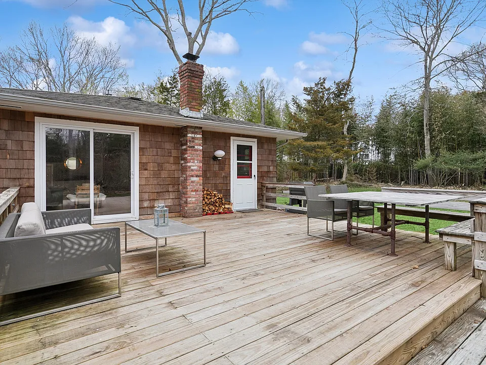 163 Hog Creek Rd