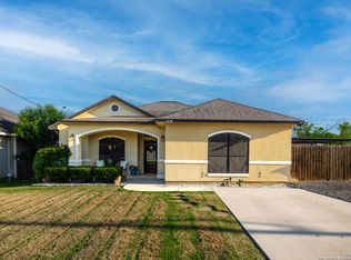 1038 Avenue H, Poteet, TX 78065