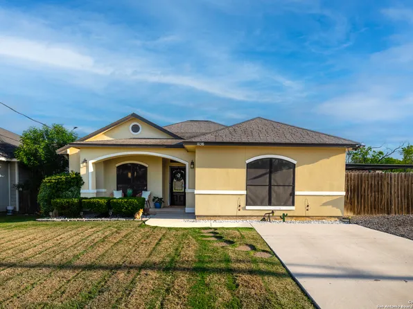 1038 Avenue H, Poteet, TX 78065