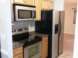 69 Webster Ct, Newington, CT 06111