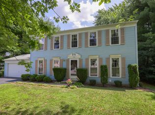 2356 Split Rail Dr, East Petersburg, PA 17520