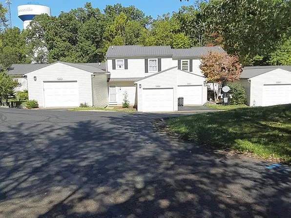 1093 Concord Pl, Zanesville, OH 43701