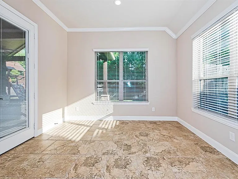 6838 Adrienne Arbor Dr — Photo 10
